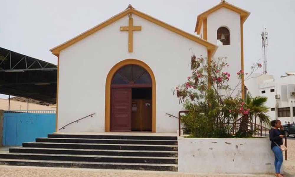 Sal: Paróquia de Santo António acolhe formação para jovens católicos