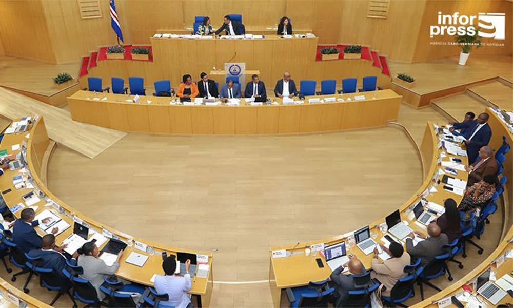 Deputados e Governo querem respostas articuladas para combater crimes sexuais contra crianças