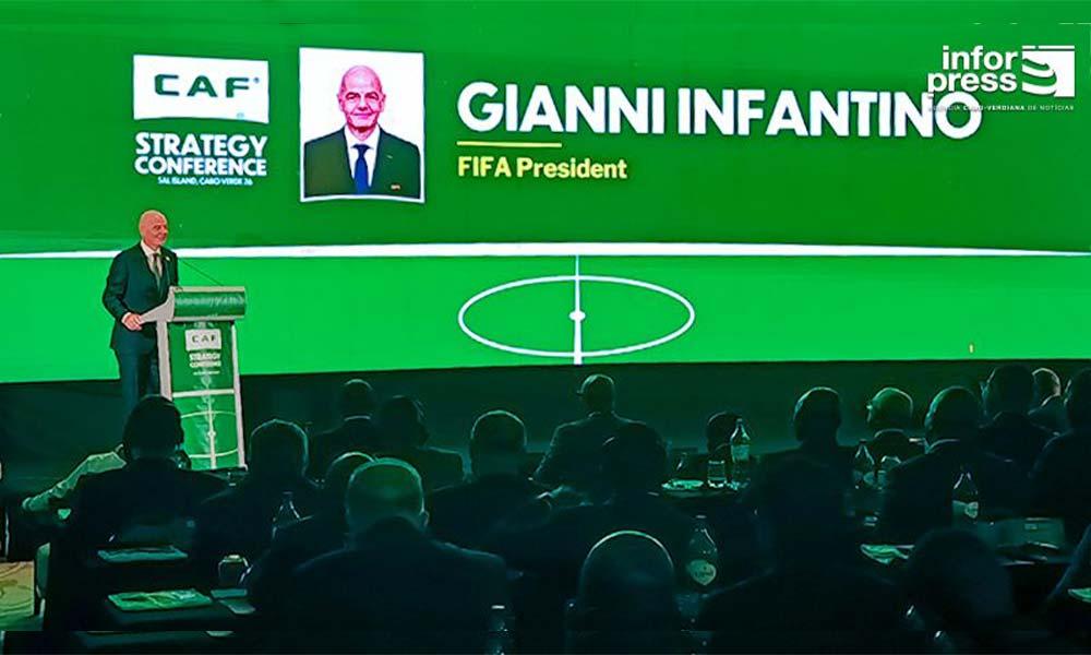 Conferência da CAF no Sal: Gianni Infantino destaca “paixão e resiliência” de Cabo Verde e elogia Tubarões Azuis