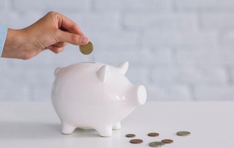 Educadora financeira recomenda criação de hábitos de poupança desde a infância
