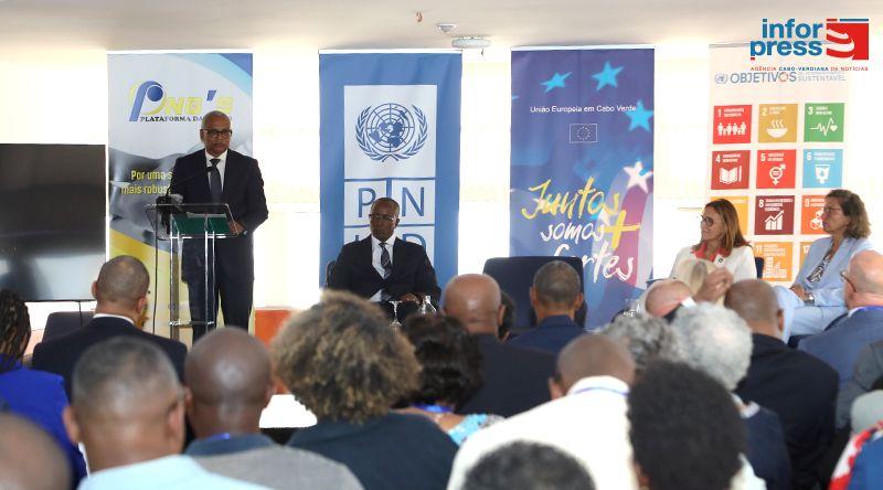 PR defende autonomia das organizações da sociedade civil e alerta contra “instrumentalização política”