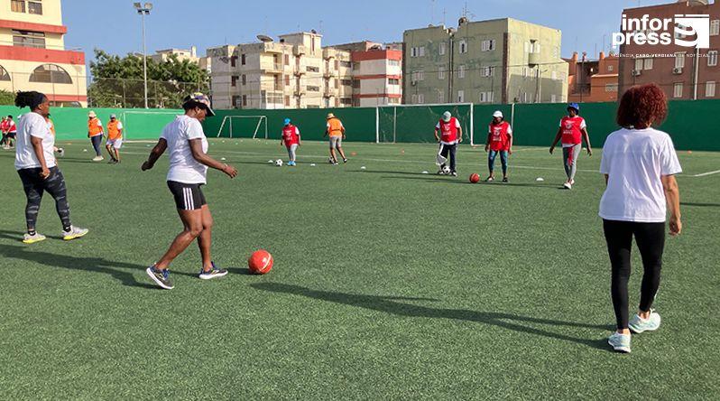 “Walking Football” estreia em Cabo Verde para promover envelhecimento activo e inclusão social