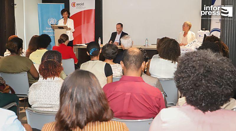 Cabo Verde quer eliminar o cancro do colo do útero e reduzir dependência de evacuações com radioterapia